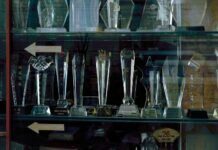 Learn How to Order Trophies and Other Awards Online Order Trophies